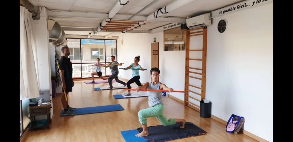 Pilates con "Bastón" 7 Pilates con "Bastón"