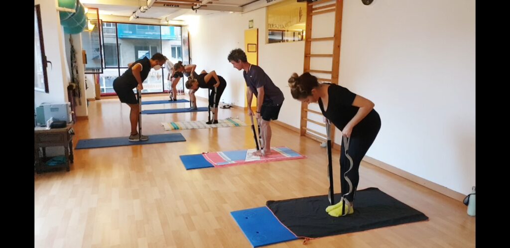 Pilates con "Cinta" o "Toalla" 5 Pilates con "Cinta" o "Toalla"